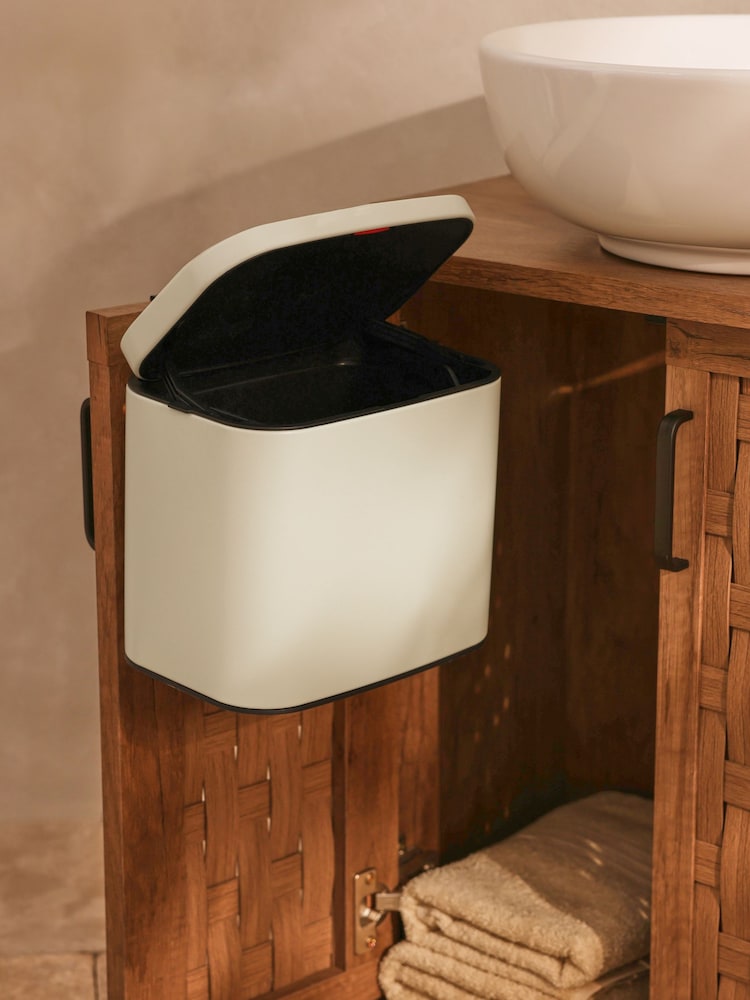 Cream Over Door 4L Bin - Image 2 of 4