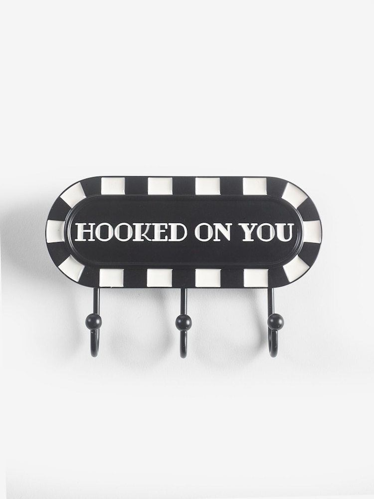 Monochrome Hooks - Image 4 of 4