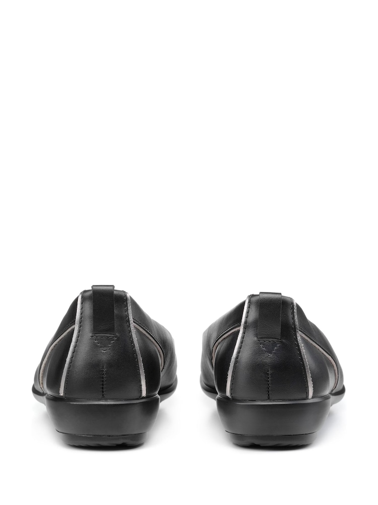 Zapatos sin cierres de corte estándar Wren de Hotter - Imagen 4 de 4 Zapatos sin cierres de corte estándar Wren de Hotter - Imagen 4 de 4