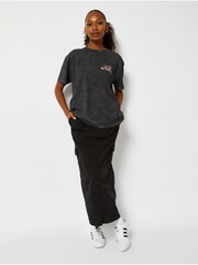 Skinnydip Disney Edna Mode No Capes T-Shirt - Image 3 of 4