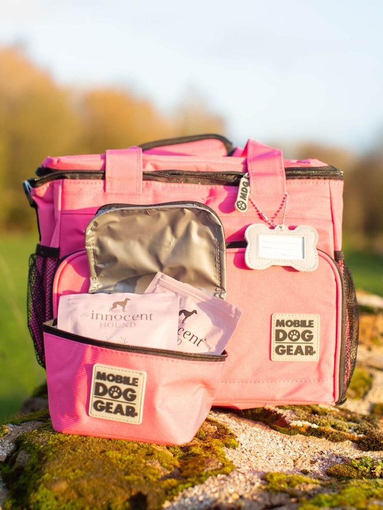 Lords and Labradors Pink Week Away Dog Travel Bag - Image 2 of 4