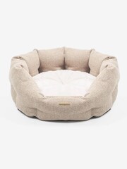 Lords and Labradors Natural Essentials Herdwick Oval Dog Bed - Image 4 of 5