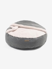 Lords and Labradors Grey Essentials Herdwick Dog Den Bed - Image 5 of 6