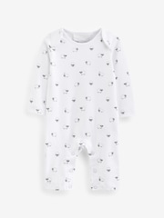 The White Company Organic Cotton New Arrival Sheep White Gift Set - Image 2 of 3