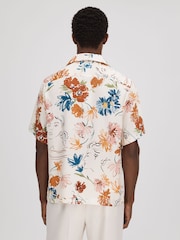 Camisa estampada con cuello cubano Serra de Reiss - Imagen 5 de 7