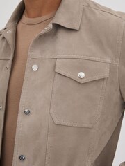 Reiss Mink Nico Suede Twin Pocket Overshirt - Image 4 of 7