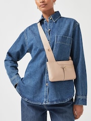 حقيبة لون كريمي بجيوب وسحاب صغير علوي Icon من Radley London - صورة 1 من 5
