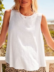 White Relaxed Fit 100% Cotton Sleeveless Scoop Neck Slub Vest Top - Image 3 of 4
