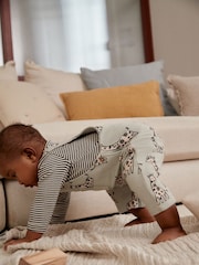 Salbeigrüne Giraffe - Set aus Latzhose und Body für Babys (0 Monate bis 2 Jahre) - Bild 4 von 12