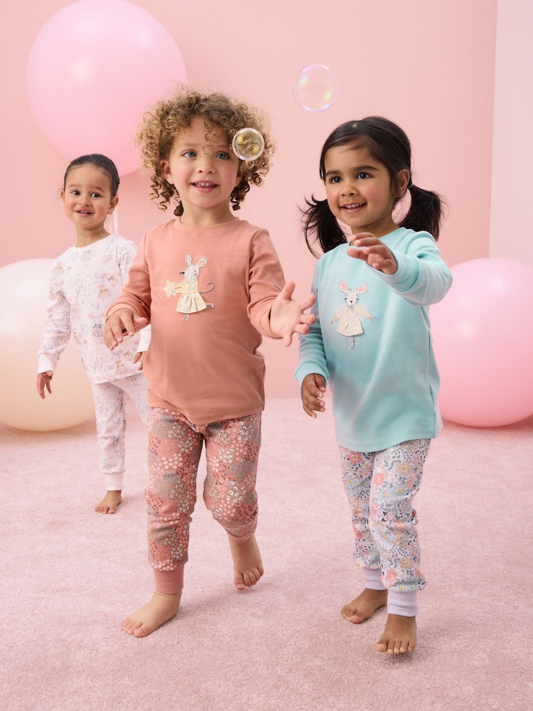 Modro-roza miška - Pižama z dolgimi rokavi Snuggle Pyjamas 3 Pack (9mths-16yrs) - Slika 1 iz 17 Modro-roza miška - Pižama z dolgimi rokavi Snuggle Pyjamas 3 Pack (9mths-16yrs) - Slika 1 iz 17