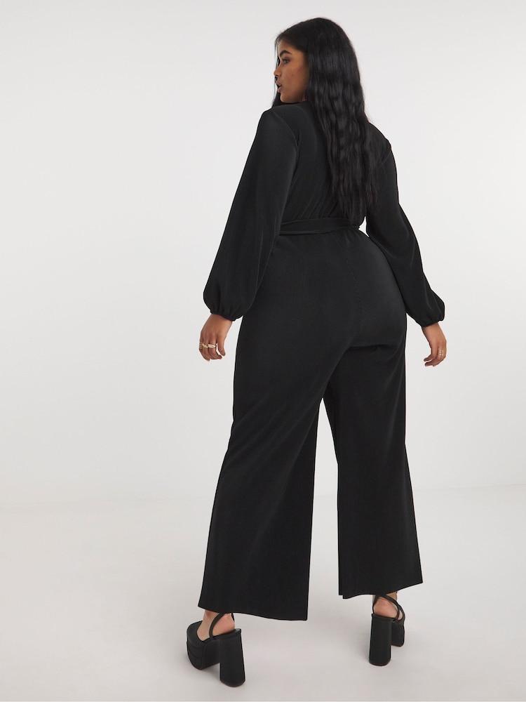 Simply Be Black Plissé Jumpsuit With Belt - Image 2 of 4