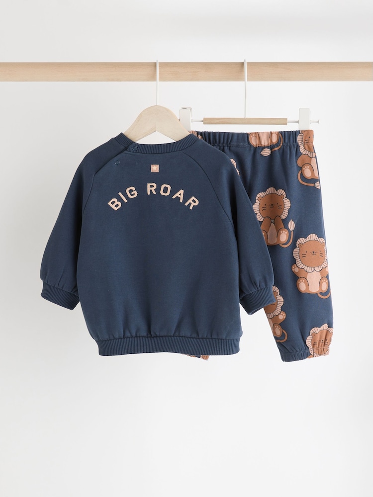 Navy Lion - Conjunto de sudadera y pantalones de chándal para bebé - Imagen 2 de 13