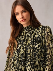Ro&Zo Green Soft Leopard Print Tie Cuff Blouse - Image 4 of 5