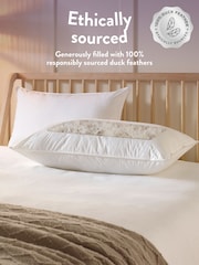 Slumberdown 2 Duck Feather Pillows - Image 4 of 8