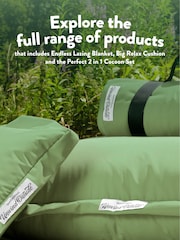 Slumberdown Green Unwind Outside Outdoor 2 in 1 Blanket Cushion - Image 7 of 9