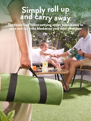 Slumberdown Green Unwind Outside Waterproof Throw - Image 5 of 10