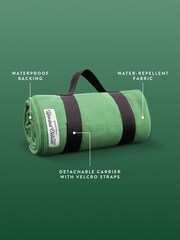 Slumberdown Green Unwind Outside Waterproof Throw - Image 9 of 10