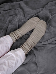 Slumberdown Grey Elegantly Warm Luxury Heated Throw - Image 1 of 6