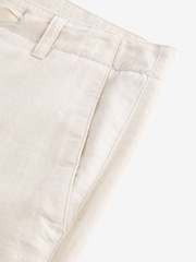 Ecru White Linen Viscose Shorts - Image 8 of 10