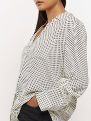 River Island Cream 100% Cotton Geo Printed Shirt - Image 3 of 5