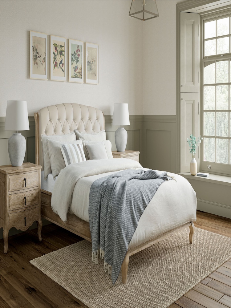 Feather & Black Pale Weathered Oak Salcombe Bed - Image 1 of 4