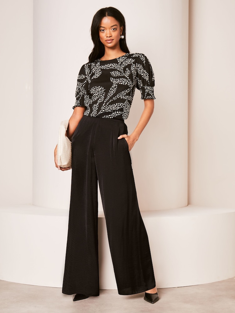 Lipsy Black Round Neck Puff Sleeve T-Shirt - Image 2 of 4