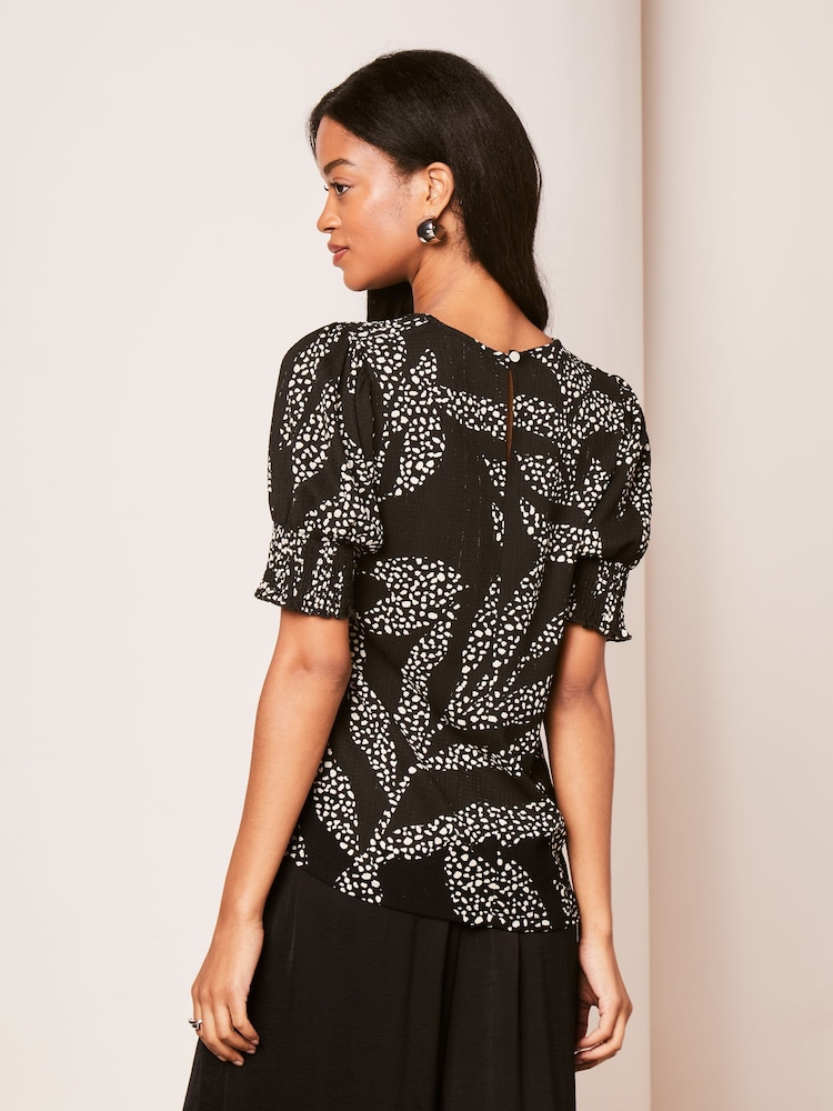Lipsy Black Round Neck Puff Sleeve T-Shirt - Image 4 of 4