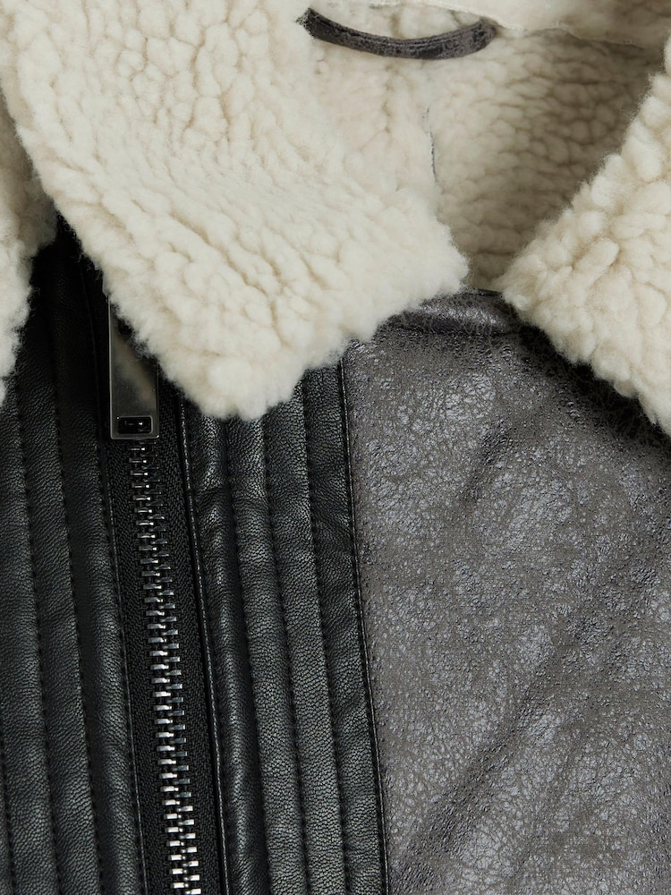 River Island Grey Crackle Shearling Aviator Jacket - Image 4 of 4