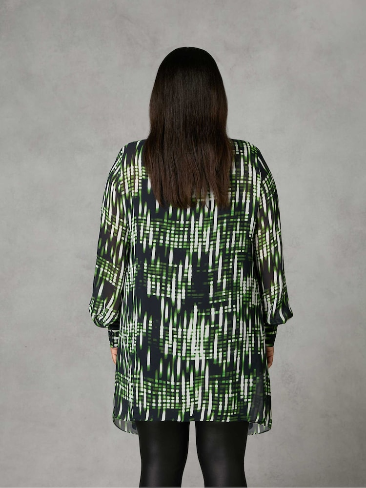Live Unlimited Green Curve Blurred Print Ruched Front Blouse - Image 2 of 4