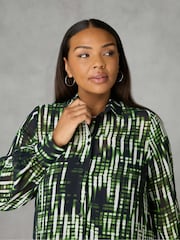 Live Unlimited Green Curve Blurred Print Ruched Front Blouse - Image 3 of 4