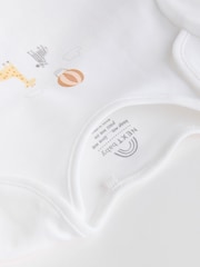 White Organic Cotton Baby 5 Piece Set (0-9mths) - Image 11 of 14