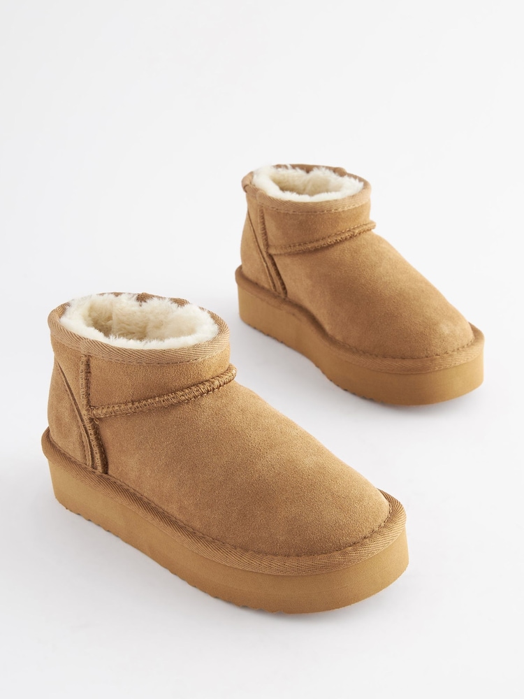 بني فاتح بني - Flatform Mini Warm Lined Water Repellent Suede Pull-On Boots - صورة 1 من 6