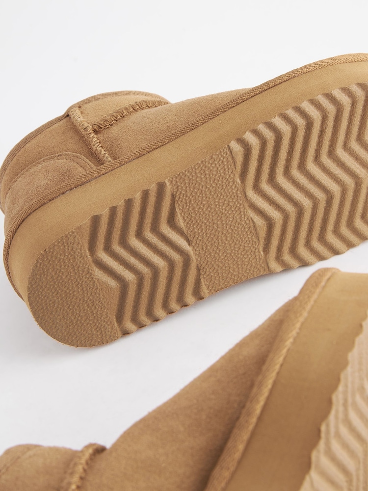 Tan Brown Flatform Mini Warm Lined Water Repellent Suede Pull-On Boots - Image 4 of 6