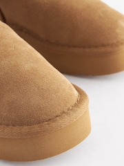 بني فاتح بني - Flatform Mini Warm Lined Water Repellent Suede Pull-On Boots - صورة 6 من 6