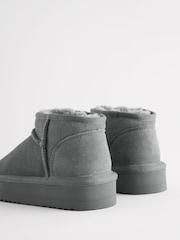 Grey Flatform Mini Warm Lined Water Repellent Suede Pull-On Boots - Image 4 of 5