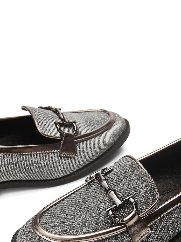 Moda in Pelle Grey Franzie Snaffle Trim Slippers Cut Loafers - Image 4 of 4