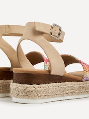 Pink - Linzi Anya Zweiteilige Espadrille-Sandalen mit Plateausohle und Keilabsatz - Bild 5 von 5