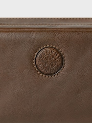 Osprey London The Compass Leather Brown Washbag - Image 4 of 4