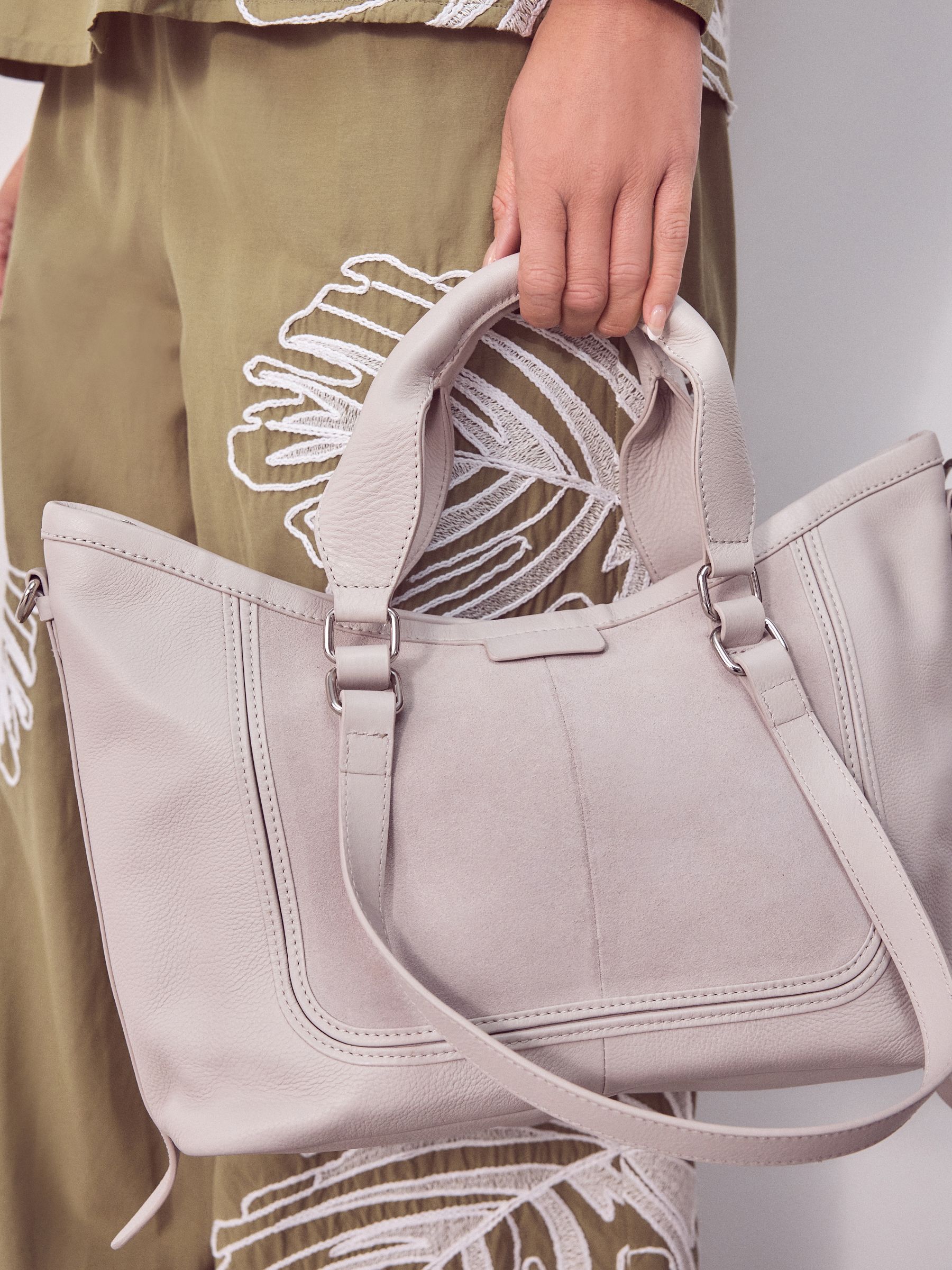 Cream grab bag new arrivals