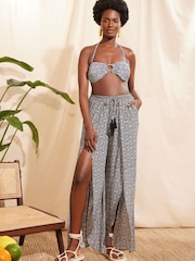 Love & Roses Black/White Split Detail Beach Tie Front Trousers - Image 4 of 4