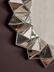 Silver Large 3D Sunburst Over Mantle Wall Mirror - Image 4 of 7