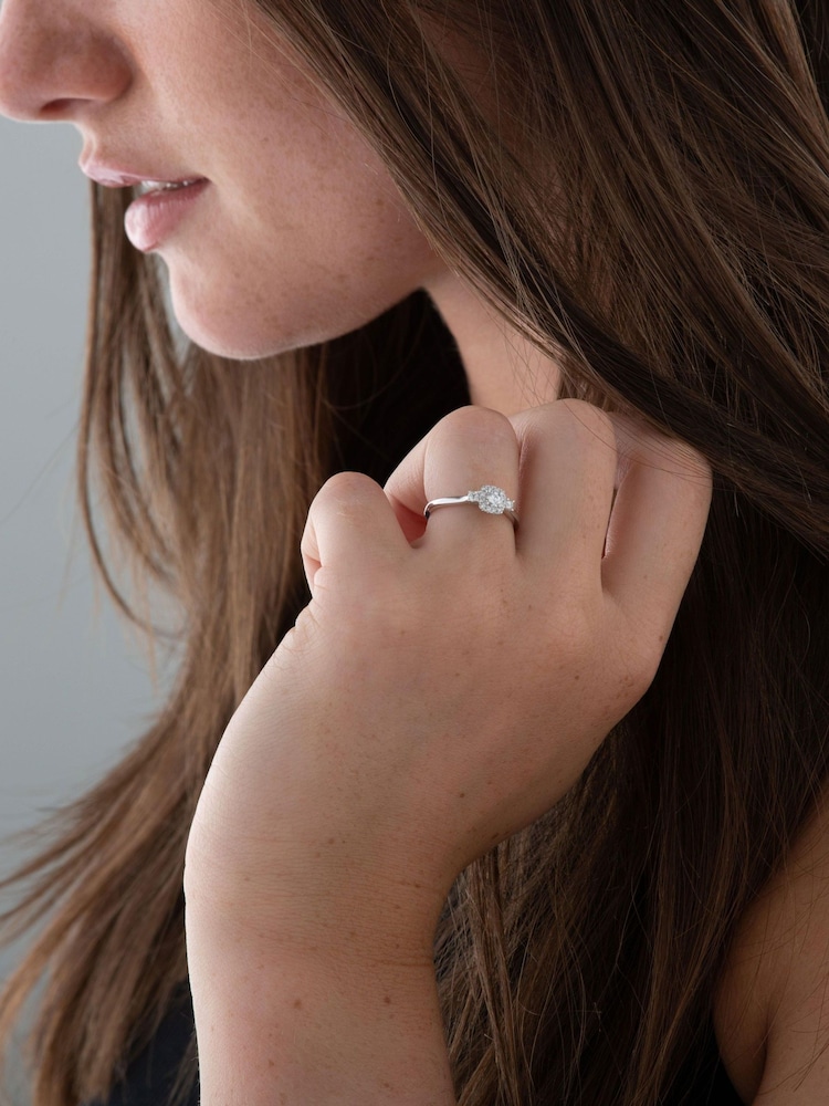 Beaverbrooks 9ct Silver Tone Diamond Halo Ring - Image 4 of 4