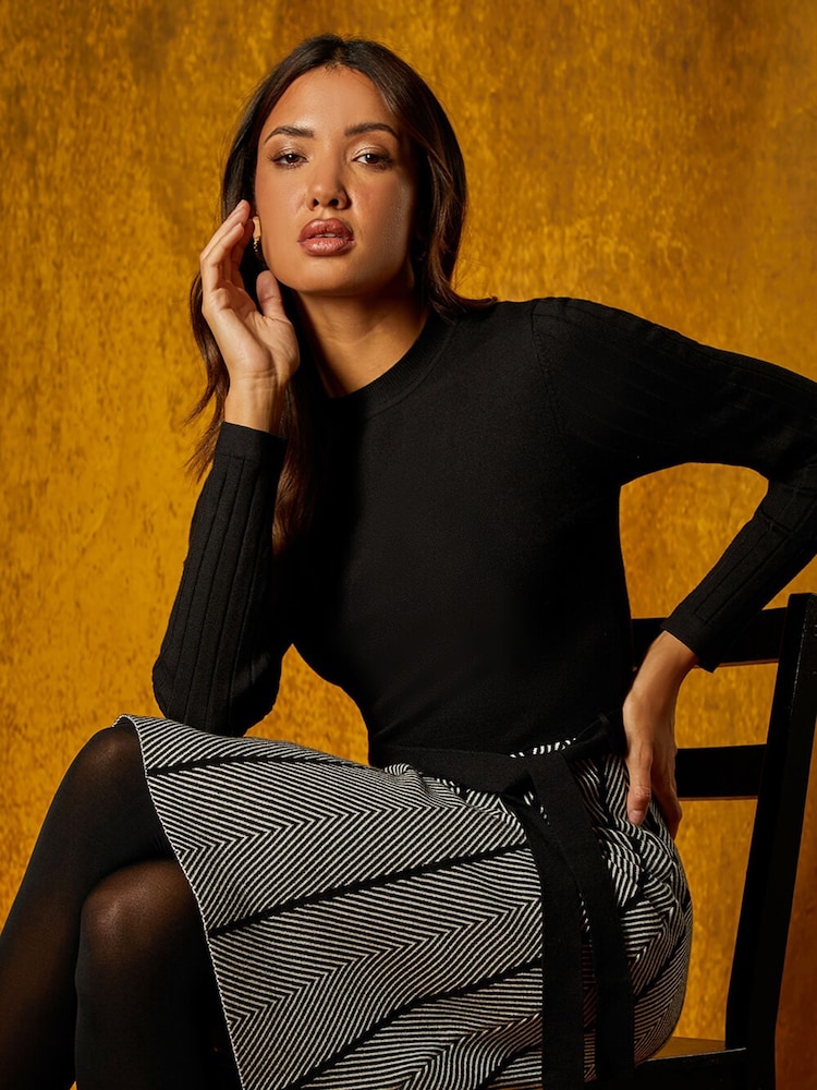 Roman Black Chevron Print Belted Jumper Dress - Image 2 of 5