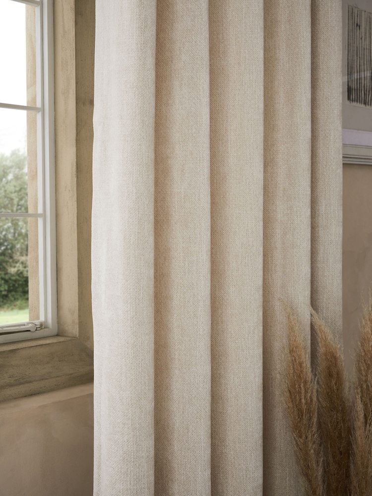 Natural Super Soft Cosy Lined Eyelet Curtains - Image 4 of 4