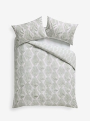 2 Pack Green/White Leaf Reversible Duvet Cover and Pillowcase Set - Image 5 of 5