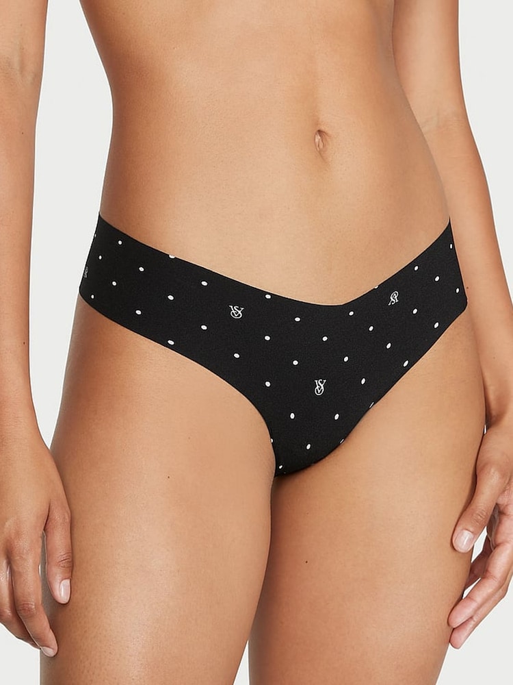 Victoria's Secret Blue/Black/Nude/Red Thong 7 Pack Knickers - Image 2 of 3 Victoria's Secret Blue/Black/Nude/Red Thong 7 Pack Knickers - Image 2 of 3