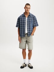 Cotton On Grey Baggy Denim Shorts - Image 3 of 8