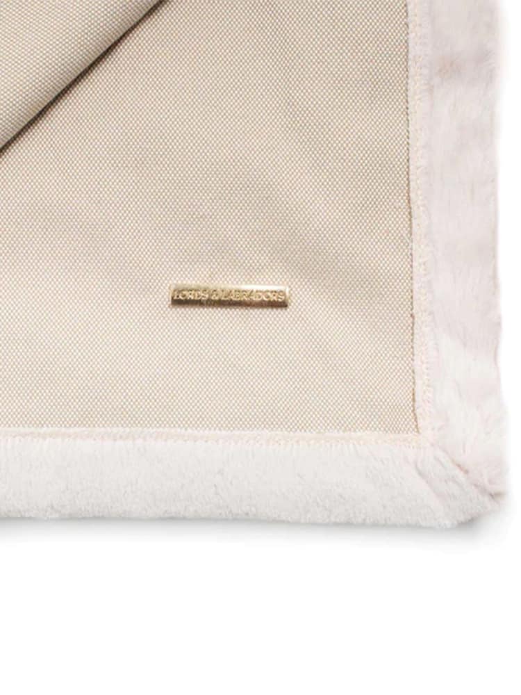 Lords and Labradors Natural Essentials Twill Dog Blanket - Image 4 of 4