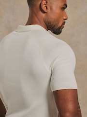 Cream - Tailored Athlete Muscle Fit Open Collar Knitted Polo Shirt - Bild 5 von 6