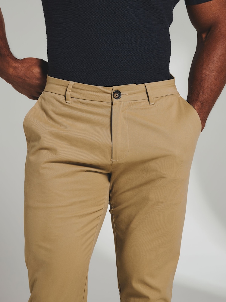 Marron fauve - Pantalon chino ajusté Athlete Ajusté aux muscles - Image 2 de 5